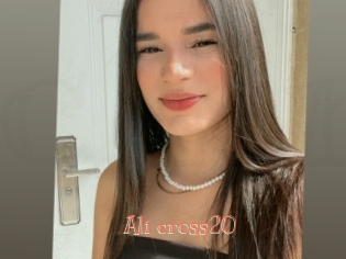 Ali_cross20