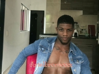 Arielbronwxxx
