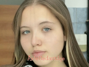 Arlettedavidge