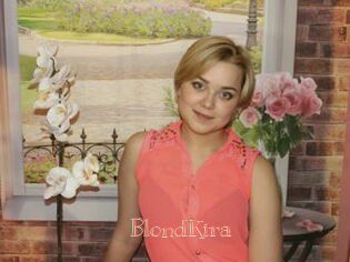 BlondKira