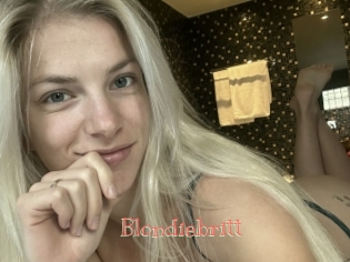 blondiebritt Celebrix