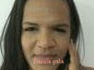Danna_gata