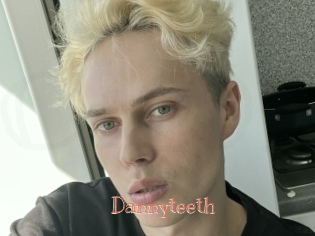 dannyteeth Celebrix