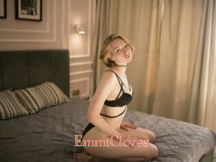 EmmiCloves