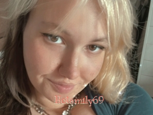 Hotemily69