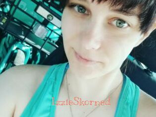 IzzieSkorned
