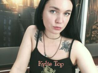 Kylie_Top