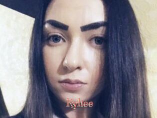 Kyliee_