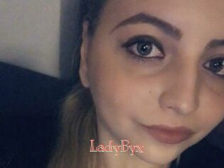 LadyByx Celebrix
