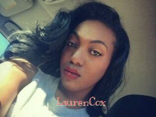 Lauren_Cox