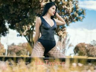 Lia_Tayloor