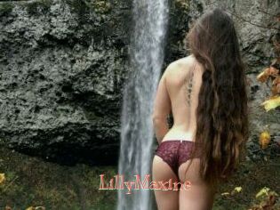 LillyMaxine