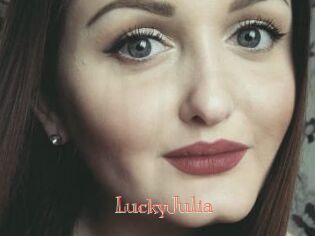 LuckyJulia