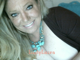 LustyLaura