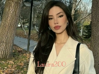 Laura200