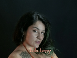 Lola_bony