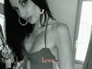lova Celebrix