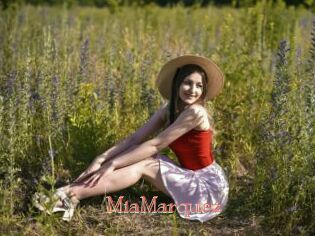 MiaMarquez Celebrix