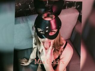 Mia_Gold_x