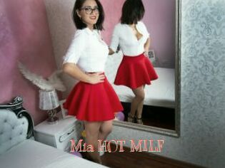 Mia_HOT_MILF