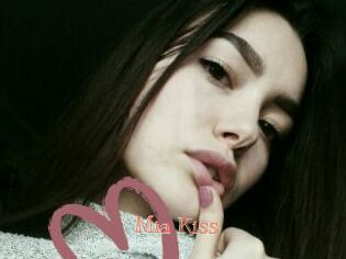 Mia_Kiss_