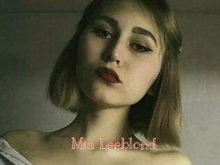 Mia_Leeblond