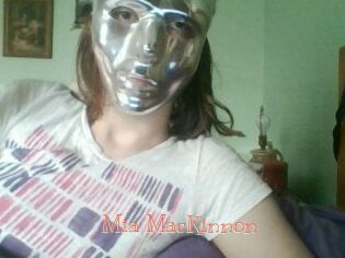 Mia_MacKinnon