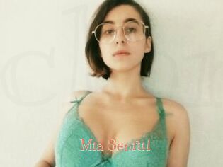 Mia_Seniti1 Celebrix