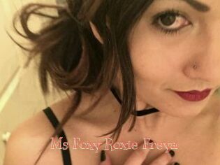 Ms_Foxy_Roxie_Freya