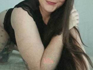 Mia