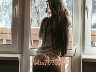 Mia753578