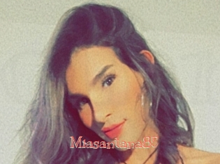 Miasantana85