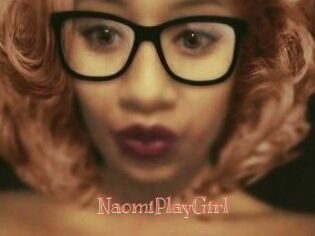 NaomiPlayGirl