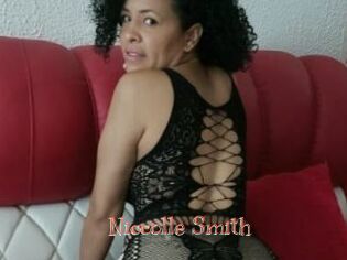 Niccolle_Smith