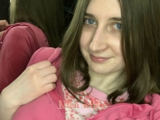 Nika_white