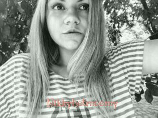 Nikkyhotmoomy