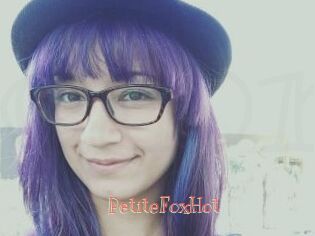 PetiteFoxHot