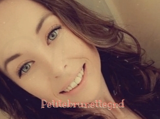 Petitebrunettegnd