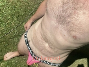 Pinkaugust