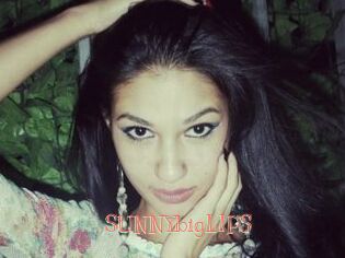 SUNNYbigLIPS