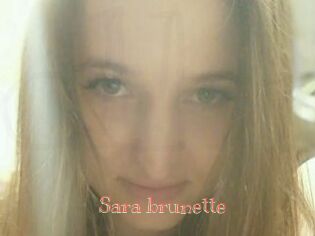 Sara_brunette