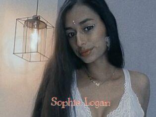 Sophie_Logan