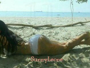 Sunny_Leone