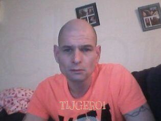 TIJGER01