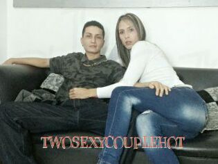 TWOSEXYCOUPLEHOT