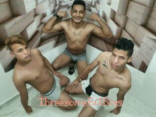 ThreesomeHotBoys