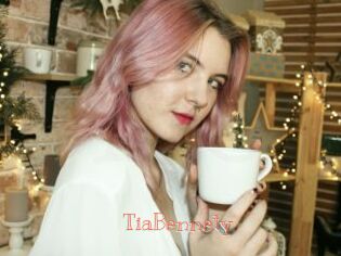 TiaBennety