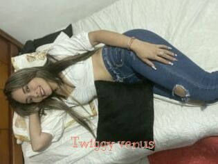 twiggy_venus Celebrix