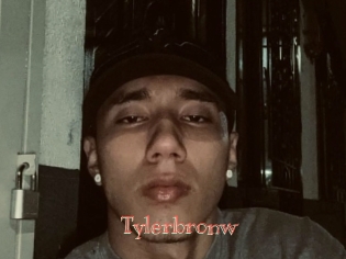 tylerbronw Celebrix