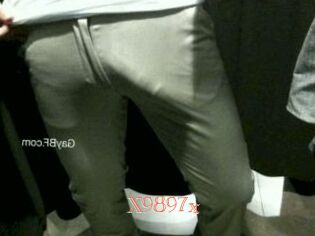 X9897x